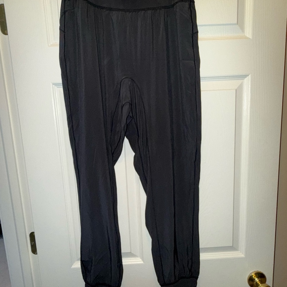 Lululemon Charcoal Jogger Pants